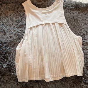 Lulu tank top